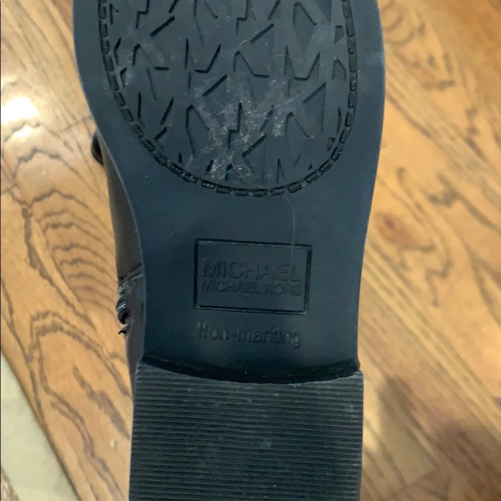 Michael Kors Boots - Picture 3 of 4